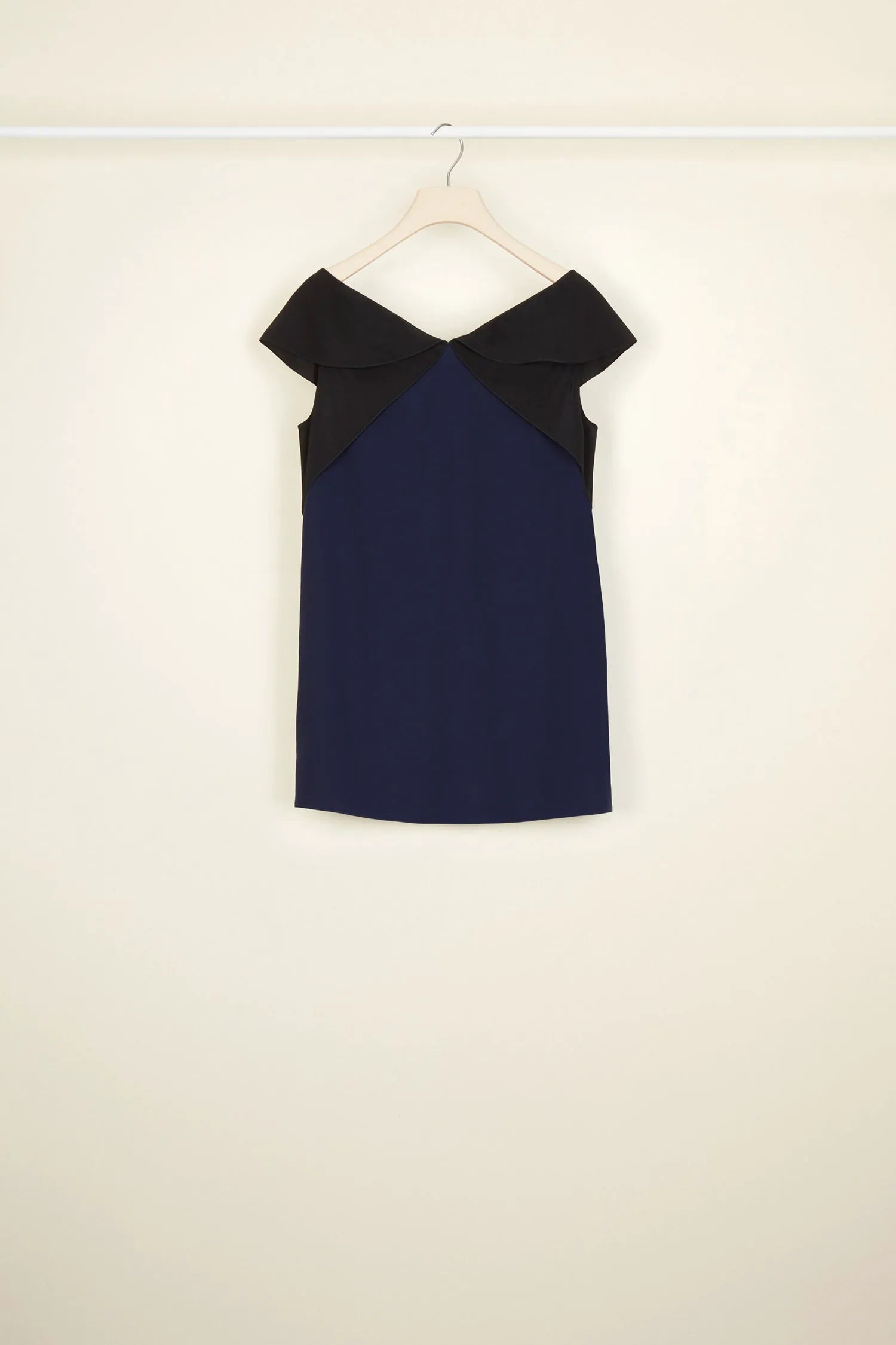 Navy Black