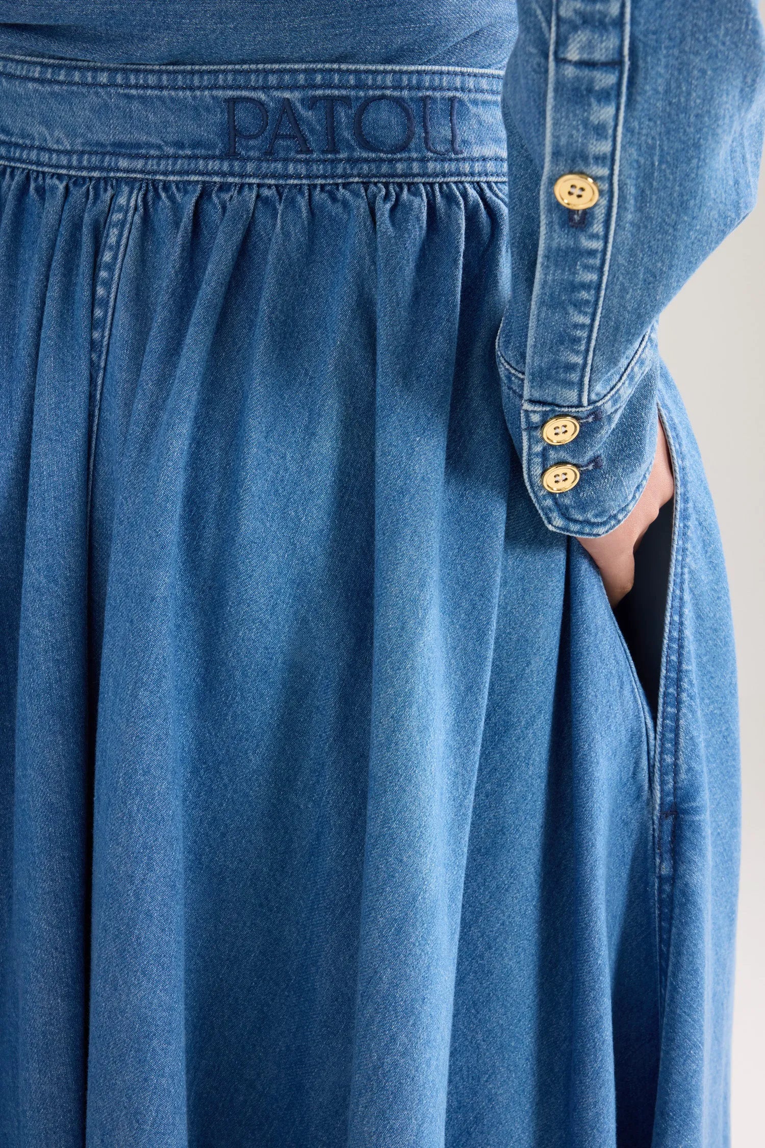 Heritage Blue Wash